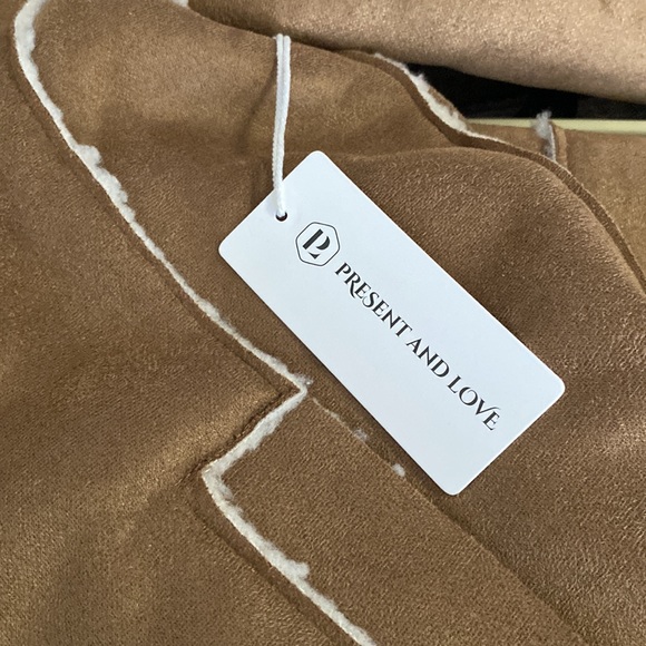 Faux Shearling Coat - Picture 3 of 4